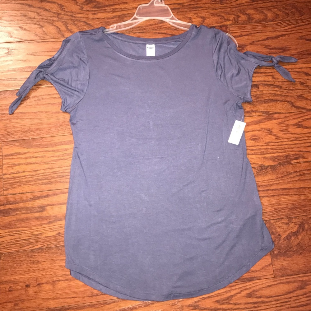 Tie shoulder sleeve tee